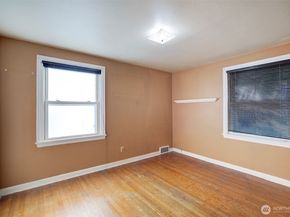 2303 NE 95th Street, Seattle WA 98115