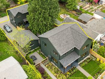 10419 & 10421 41st Avenue SW