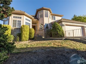 10320 SE 304th Place, Auburn WA 98092