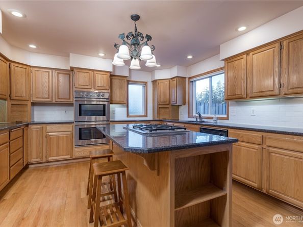 10320 SE 304th Place, Auburn WA 98092