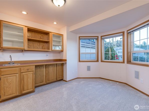 10320 SE 304th Place, Auburn WA 98092