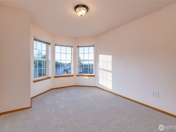 10320 SE 304th Place, Auburn WA 98092