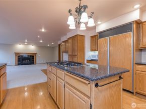 10320 SE 304th Place, Auburn WA 98092