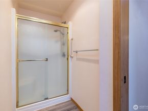 10320 SE 304th Place, Auburn WA 98092