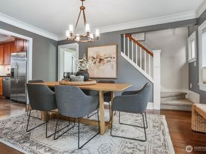 324 NE 52nd Street, Seattle WA 98105