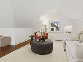324 NE 52nd Street, Seattle WA 98105
