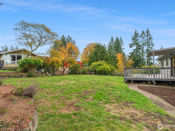 22039 98th Place W, Edmonds WA 98020