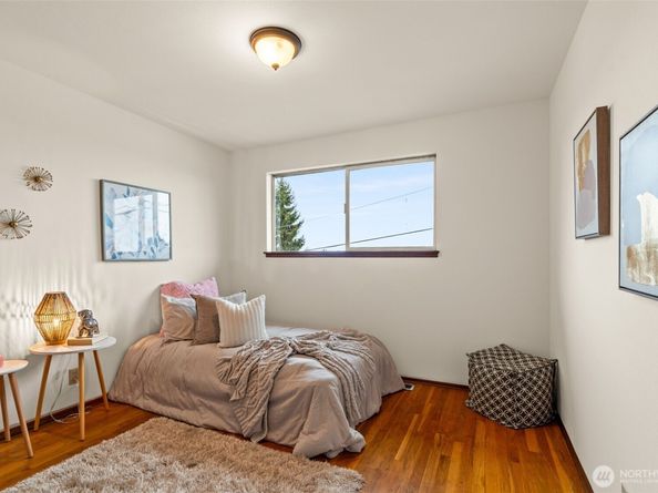 22039 98th Place W, Edmonds WA 98020