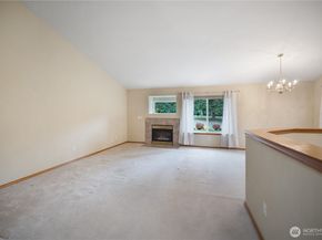 2215 Holiday Place NW, Bremerton WA 98312