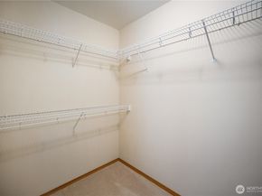 2215 Holiday Place NW, Bremerton WA 98312