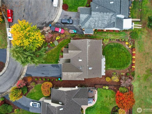 2215 Holiday Place NW, Bremerton WA 98312