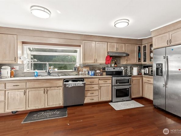 13718 Macadam Drive S, Tukwila WA 98168