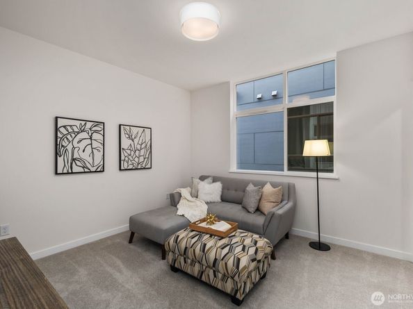 548 S Cloverdale Street B, Seattle WA 98108