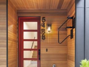 548 S Cloverdale Street B, Seattle WA 98108