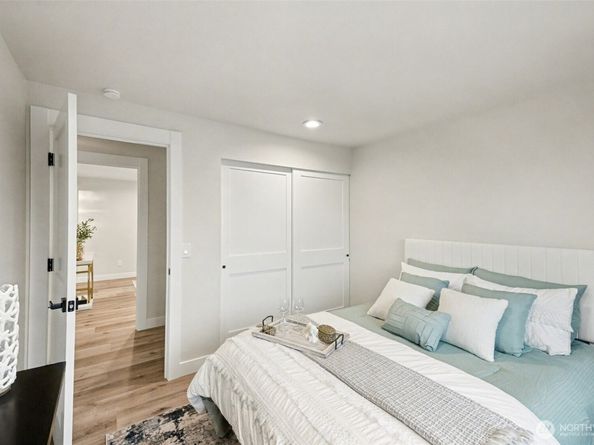 11304 SE 218th Place, Kent WA 98031