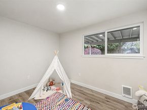 11304 SE 218th Place, Kent WA 98031