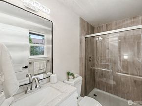 11304 SE 218th Place, Kent WA 98031