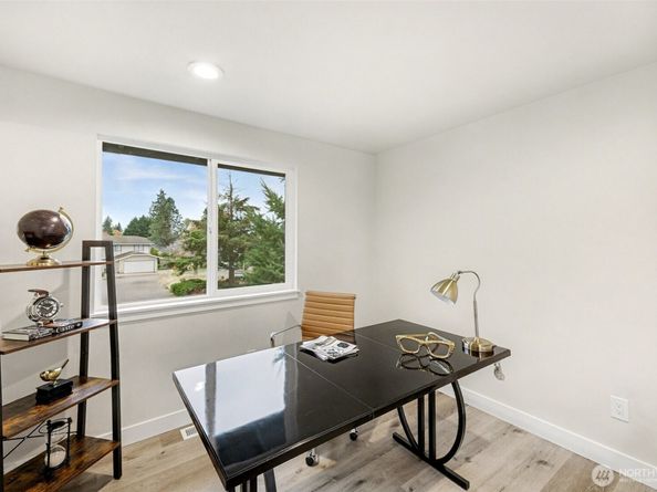 11304 SE 218th Place, Kent WA 98031