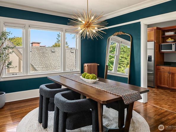 1902 Bigelow Avenue N 404, Seattle WA 98109