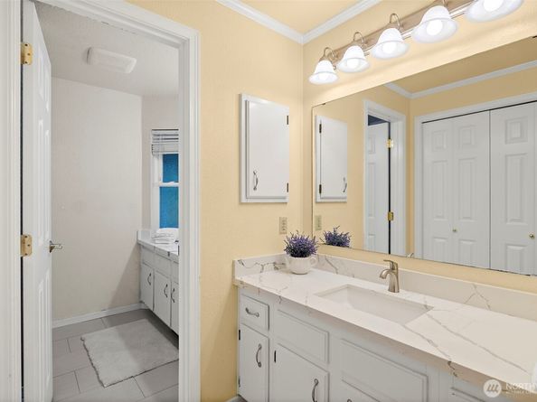 4626 159th Avenue SE, Bellevue WA 98006