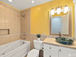 4626 159th Avenue SE, Bellevue WA 98006