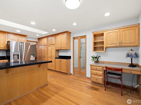4626 159th Avenue SE, Bellevue WA 98006