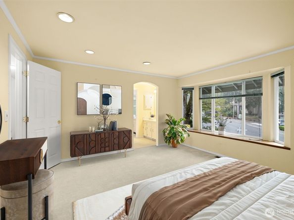 4626 159th Avenue SE, Bellevue WA 98006