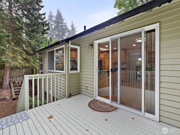 4626 159th Avenue SE, Bellevue WA 98006