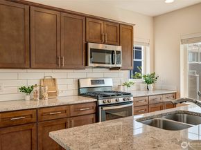 3011 35th Street, Everett WA 98201