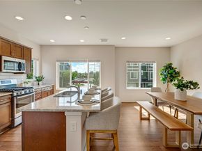 3011 35th Street, Everett WA 98201