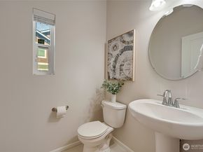 3011 35th Street, Everett WA 98201