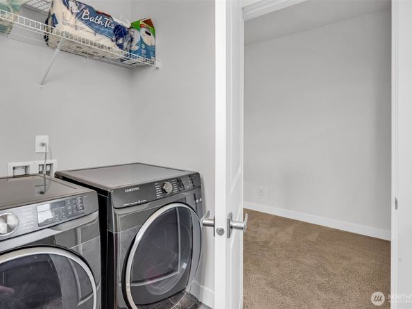 1705 NE Falls Dr, Issaquah WA 98029