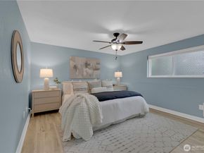3053 14th Avenue W 102, Seattle WA 98119