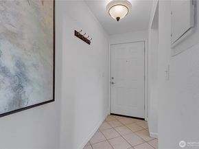 3053 14th Avenue W 102, Seattle WA 98119