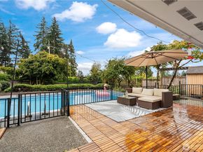 9355 Sunset Way, Bellevue WA 98004