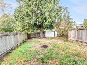 1912 75th Street SE, Everett WA 98203