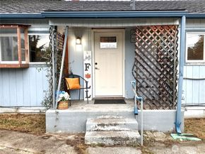 1135 Morgan Road NW A & B, Bremerton WA 98312