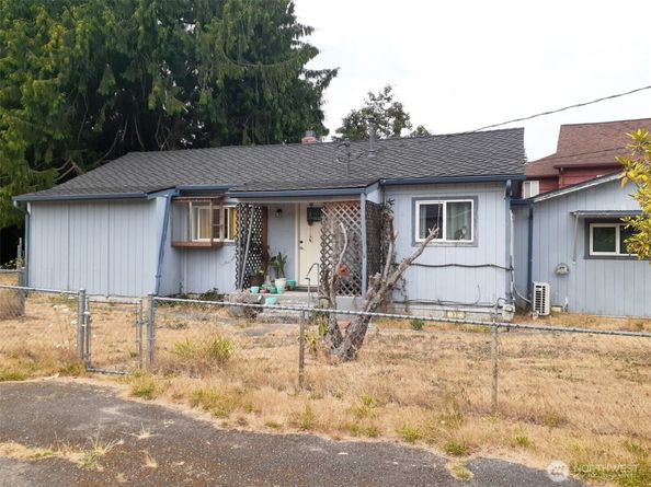 1135 Morgan Road NW A & B, Bremerton WA 98312
