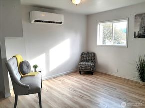 1135 Morgan Road NW A & B, Bremerton WA 98312