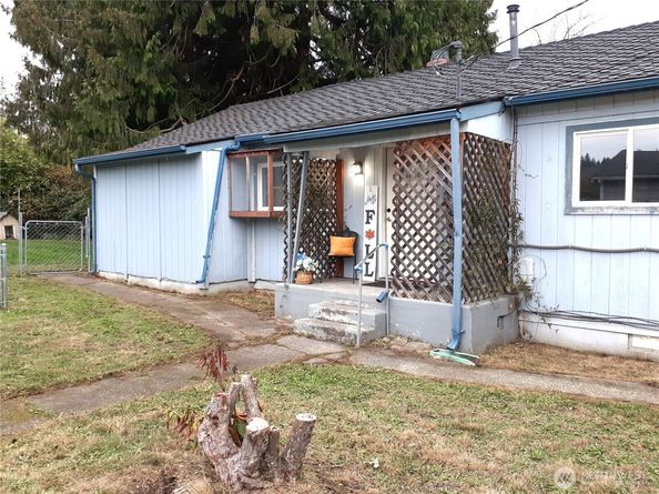 1135 Morgan Road NW A & B, Bremerton WA 98312