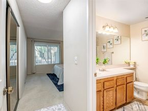 15141 Sunwood Boulevard EE11, Tukwila WA 98188