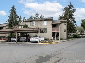 15141 Sunwood Boulevard EE11, Tukwila WA 98188
