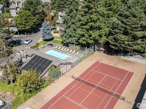 15141 Sunwood Boulevard EE11, Tukwila WA 98188