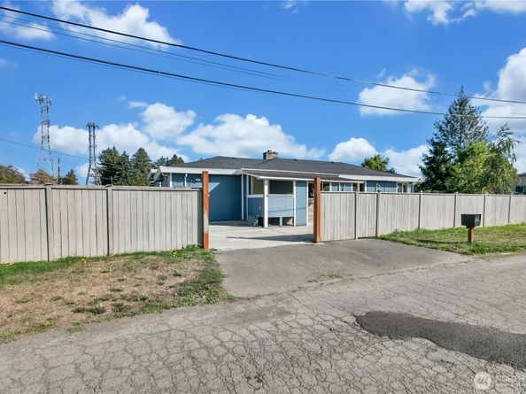 3501 S Webster St, Seattle WA 98118
