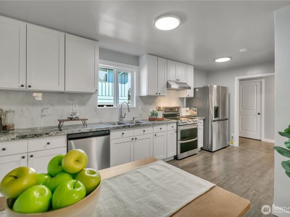 3501 S Webster St, Seattle WA 98118