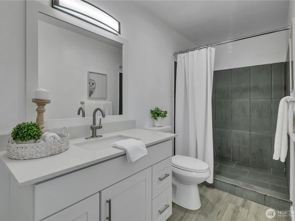 3501 S Webster St, Seattle WA 98118