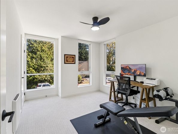 8751 14th Avenue NW G, Seattle WA 98117