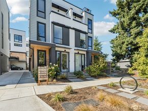 8751 14th Avenue NW G, Seattle WA 98117
