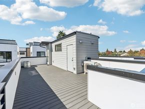 8751 14th Avenue NW G, Seattle WA 98117