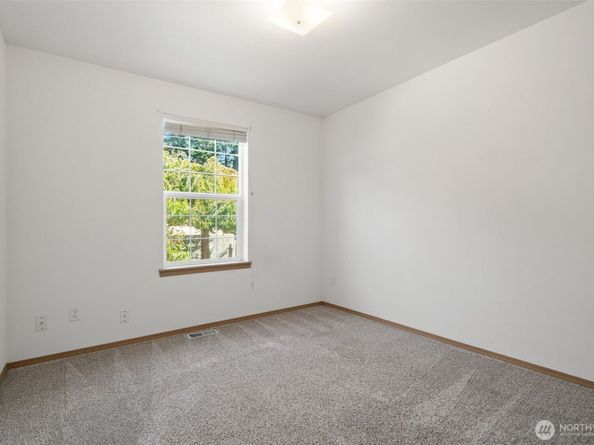 7104 SE Kansas Street, Port Orchard WA 98366